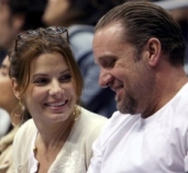 Sandra Bullock y Jesse James. La pareja se divorció luego que se hizo público una infidelidad de parte de James.